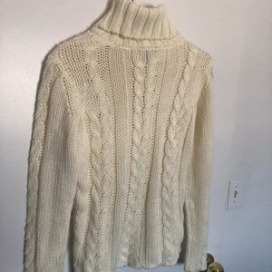 Snow White warm sweater